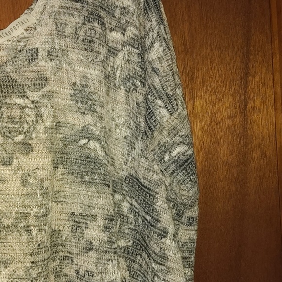Aeropostale poncho tunic shirt. - Picture 5 of 7